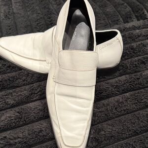 Calvin Klein Men's Ivory Slip-On Loafers